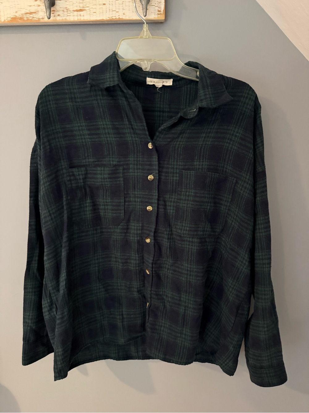 Casual Plaid Button-Up Shirt - Navy and Dark Green